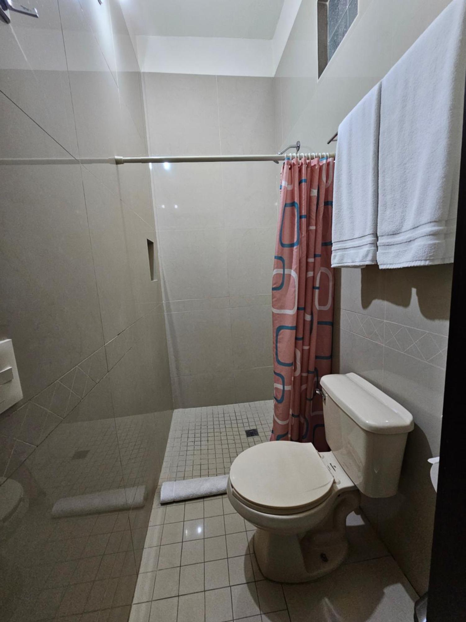 Hotel Maria Elena กาโบซานลูกัส ภายนอก รูปภาพ