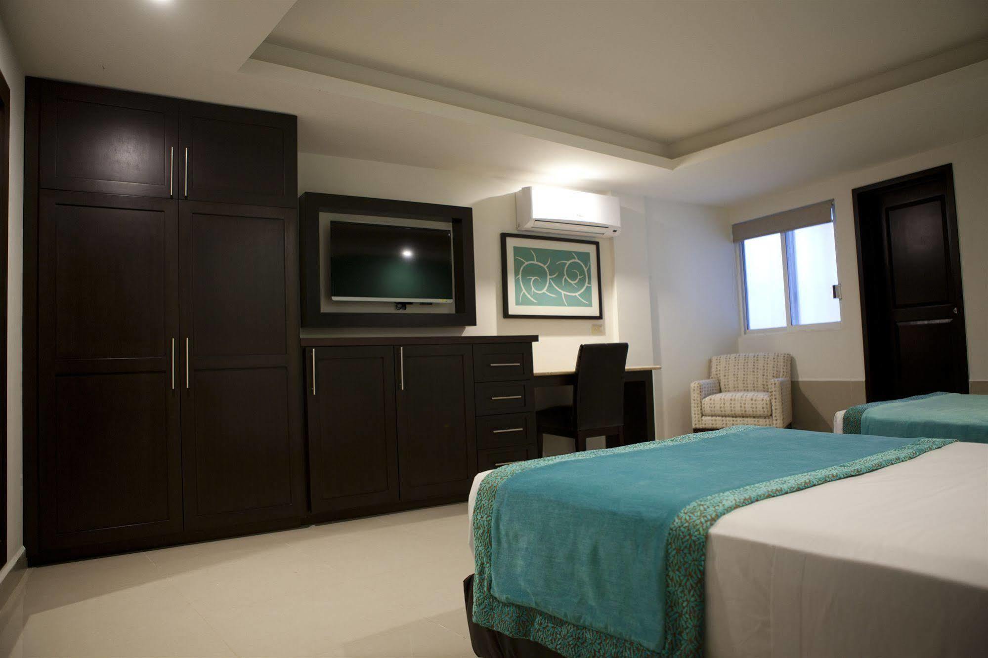 Hotel Maria Elena กาโบซานลูกัส ภายนอก รูปภาพ